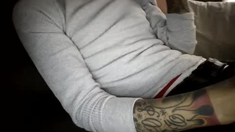 ToxicPipe757 online show from February 2025 07:49:01 PM