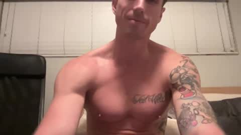 Snapshot of bestcoast35 chatting on December 2024 05:59:02 AM Bestcoast3579 online show from December 2024 05:59:02 AM