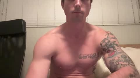 Snapshot of bestcoast35 chatting on December 2025 08:12:02 AM Bestcoast3579 online show from December 2025 08:12:02 AM