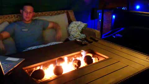 twitter zack1fisher online show from February 2026 06:26:01 AM