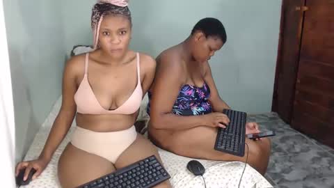 Snapshot of bestlia chatting on February 2025 09:49:02 PM bestlia online show from February 2025 09:49:02 PM