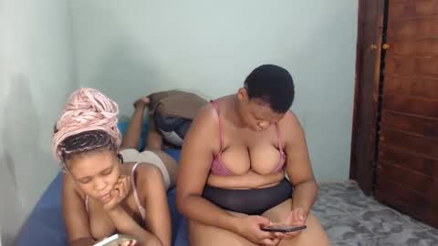 Snapshot of bestlia chatting on February 2025 11:37:02 PM bestlia online show from February 2025 11:37:02 PM