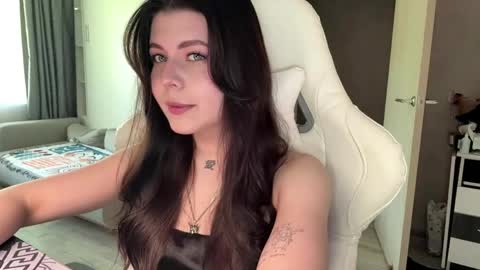 Snapshot of bethelsimensky chatting on May 2026 10:55:01 AM Airin online show from May 2026 10:55:01 AM