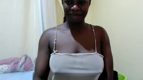 Snapshot of betina22 chatting on February 2026 05:25:01 AM Betina online show from February 2026 05:25:01 AM