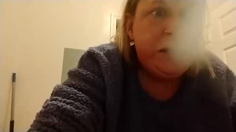 Snapshot of betsygore78 chatting on December 2025 05:57:01 AM betsygore78 online show from December 2025 05:57:01 AM