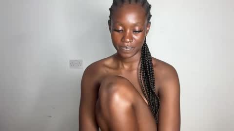 Snapshot of betty_fire_ chatting on May 2026 05:43:02 PM Adah online show from May 2026 05:43:02 PM