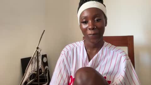 Snapshot of betty_fire_ chatting on June 2026 09:37:02 AM Adah online show from June 2026 09:37:02 AM