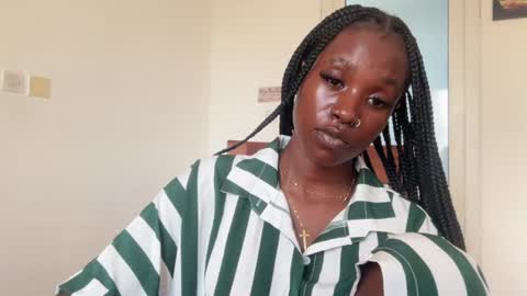 Snapshot of betty_fire_ chatting on June 2026 11:00:01 AM Adah online show from June 2026 11:00:01 AM