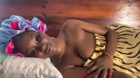 Snapshot of betty_fire_ chatting on July 2026 07:26:01 AM Adah online show from July 2026 07:26:01 AM