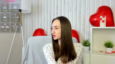 Snapshot of betty_watts chatting on June 2026 01:26:02 AM Kelly online show from June 2026 01:26:02 AM