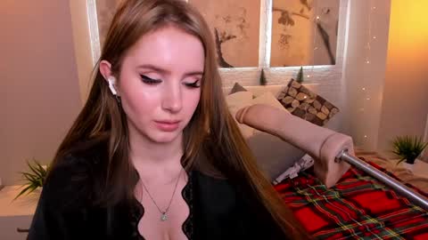 Snapshot of bettyrouse chatting on December 2024 12:57:02 AM Betty online show from December 2024 12:57:02 AM