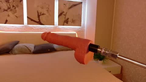 Snapshot of bettyrouse chatting on February 2026 08:23:01 PM Betty online show from February 2026 08:23:01 PM