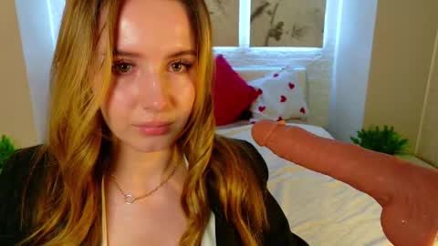 Snapshot of bettyrouse chatting on February 2026 08:37:01 PM Betty online show from February 2026 08:37:01 PM