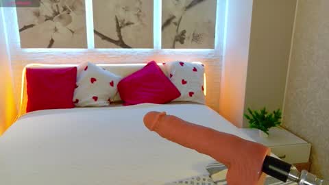 Snapshot of bettyrouse chatting on February 2026 08:29:01 PM Betty online show from February 2026 08:29:01 PM