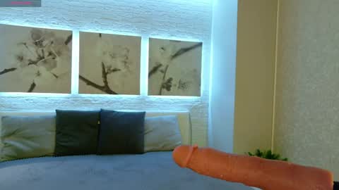 Betty online show from April 2026 08:17:02 PM