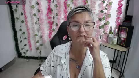 bibiana online show from February 2025 11:04:02 PM