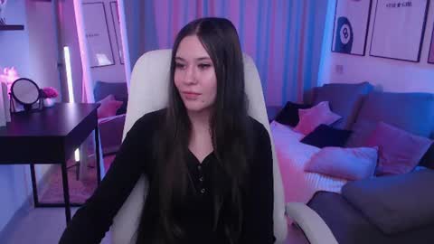 Snapshot of bety_white chatting on June 2026 07:49:01 AM Katie online show from June 2026 07:49:01 AM