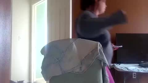 Snapshot of beverlybell chatting on February 2025 05:42:01 PM Beverly Bell online show from February 2025 05:42:01 PM