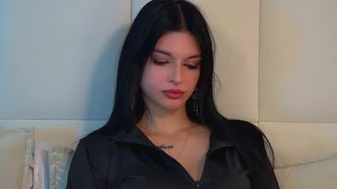 Snapshot of beverlyyork chatting on May 2026 07:14:01 AM Beverly online show from May 2026 07:14:01 AM