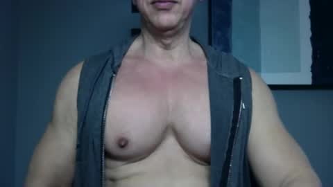 BGDKMUSCLEGUY - SELECTED BY CHATURBATE AS A TOP BROADCASTER FOR 2023 online show from January 2025 06:27:01 PM