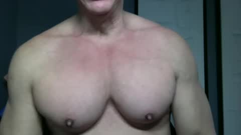 BGDKMUSCLEGUY - SELECTED BY CHATURBATE AS A TOP BROADCASTER FOR 2023 online show from October 2025 04:19:01 PM