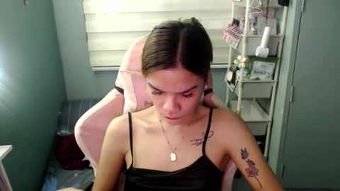 Snapshot of bheefuck52 chatting on May 2026 05:34:01 AM bhee52 online show from May 2026 05:34:01 AM