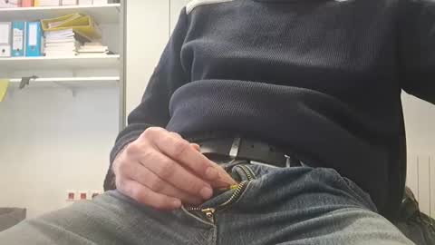 My name is David and if you like public exhibitions you wont be disappointed with me LoL - My favorite vibes is 44  online show from February 2025 04:24:02 PM