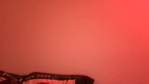 Robbie online show from November 2025 04:35:02 AM