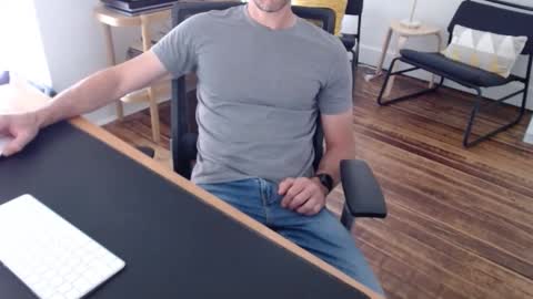 bi_sexy_man online show from June 2026 02:45:01 PM