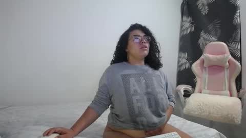 Bianca Tuesday to Sunday from 2am to 6am UTC-5 online show from October 2025 09:32:01 AM