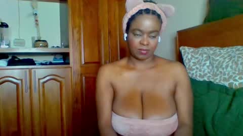 bianca ebony online show from February 2025 09:49:01 PM