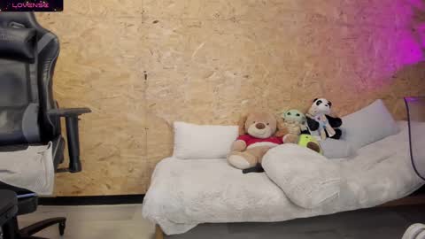 Biancastrong.. IGThebiancastrong online show from February 2025 08:48:02 AM