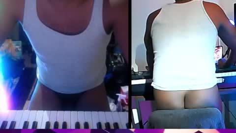 BicepsandFrot online show from November 2025 05:18:02 AM