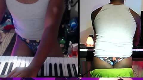 BicepsandFrot online show from November 2025 04:00:01 AM