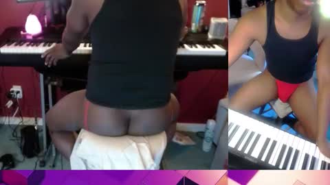 Snapshot of bicepsandfrot chatting on February 2026 02:07:02 AM BicepsandFrot online show from February 2026 02:07:02 AM