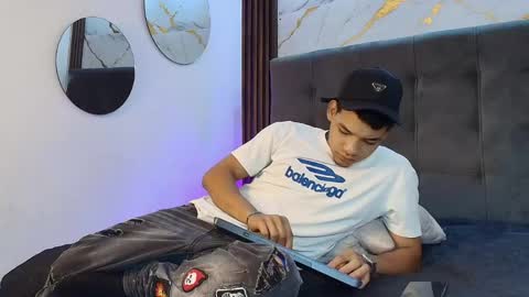Bick Khonn online show from May 2026 07:26:02 PM