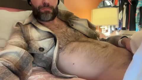 Snapshot of bidaddy83 chatting on December 2025 06:10:01 AM bidaddy83 online show from December 2025 06:10:01 AM