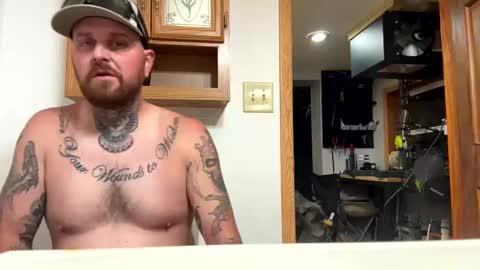 big1one1218 online show from October 2025 08:46:02 AM