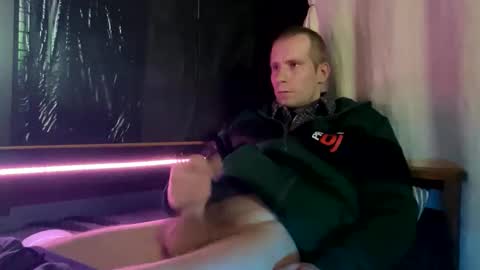 Snapshot of big_hairy_cock_is_horny chatting on November 2025 08:58:01 PM big_hairy_cock_is_horny online show from November 2025 08:58:01 PM