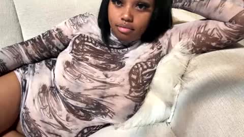 Big Lavish online show from January 2025 07:24:01 AM