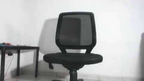 big_masterr online show from November 2025 04:44:01 AM