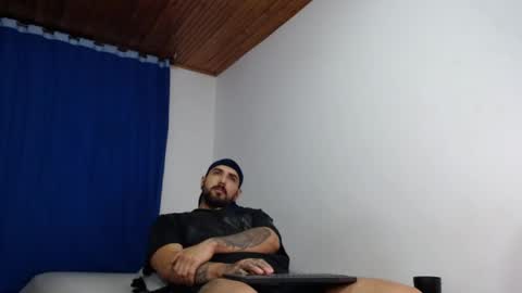 Snapshot of big_niiko chatting on May 2026 04:21:02 AM big_niiko online show from May 2026 04:21:02 AM