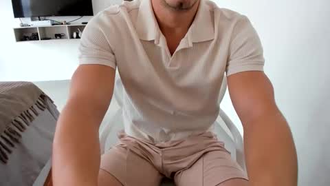 Snapshot of big_white_dick7 chatting on November 2025 08:31:01 PM temporarily free online show from November 2025 08:31:01 PM