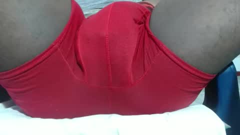 Snapshot of bigassholehorny69 chatting on May 2026 05:40:02 PM camilo online show from May 2026 05:40:02 PM