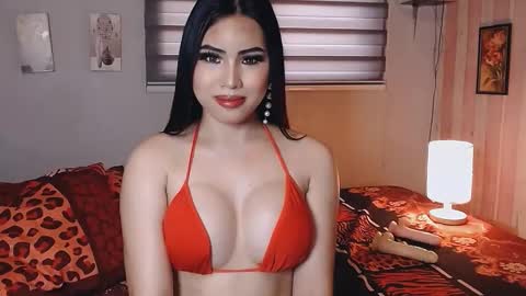 Snapshot of bigassslutdoll chatting on February 2026 07:58:02 AM Mia online show from February 2026 07:58:02 AM