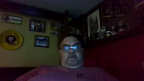 bigbear1971 online show from December 2024 07:36:01 PM
