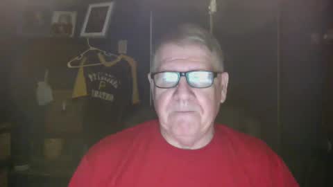 Snapshot of bigbeerdrinker1 chatting on March 2025 12:09:02 AM bigbeerdrinker online show from March 2025 12:09:02 AM