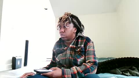 Snapshot of bigboobs_bouncin chatting on April 2026 04:43:02 PM Ashley online show from April 2026 04:43:02 PM