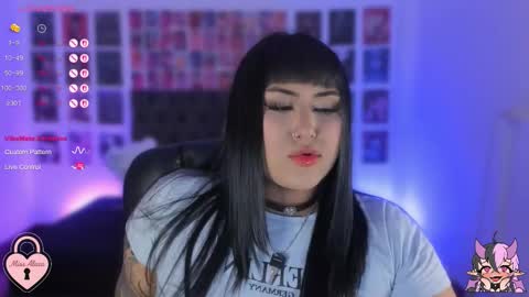 bigboobs cloe online show from October 2025 03:18:02 AM