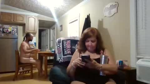 bigbootybitch709 online show from April 2026 12:24:02 AM